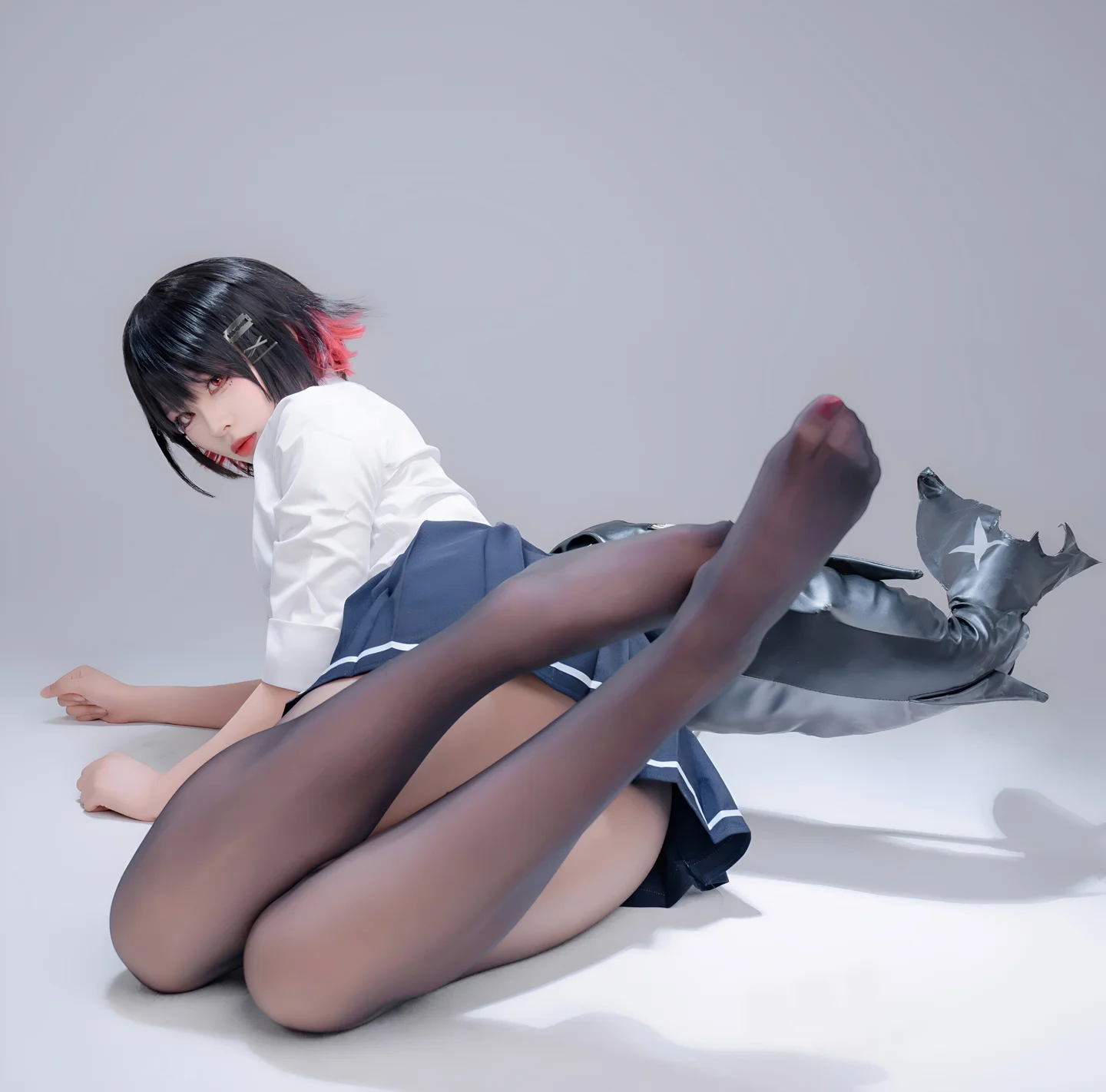 轩萧学姐 - JK鲨鱼妹 [100P,1V-549MB] tg@simisebaisi 【丝足阁】077.webp